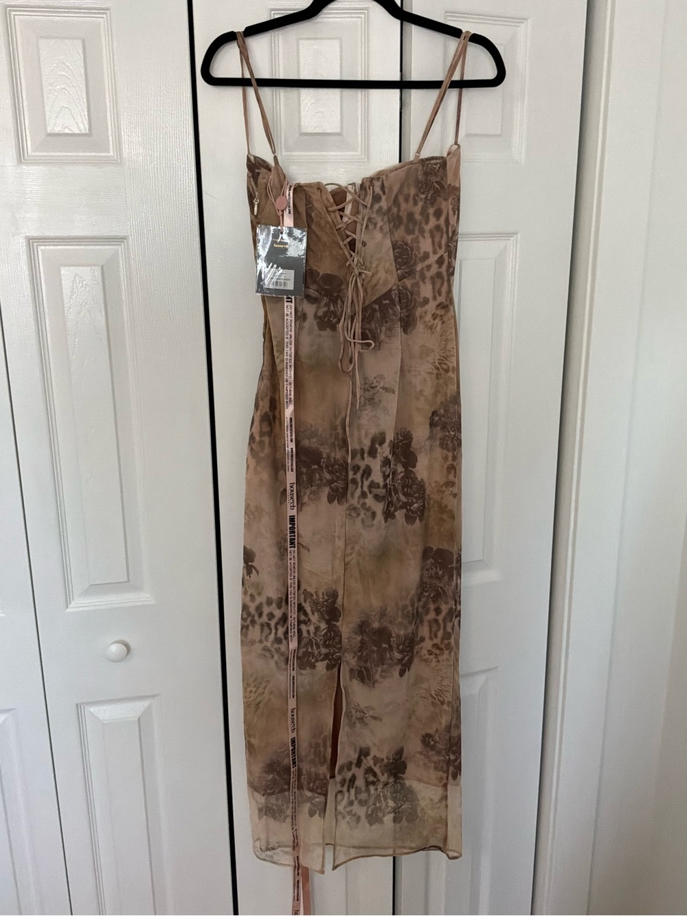 HOUSE OF CB 'Aiza' Cream Floral Print Maxi Dress Large with Plus Cup NWT - Picture 7 of 8